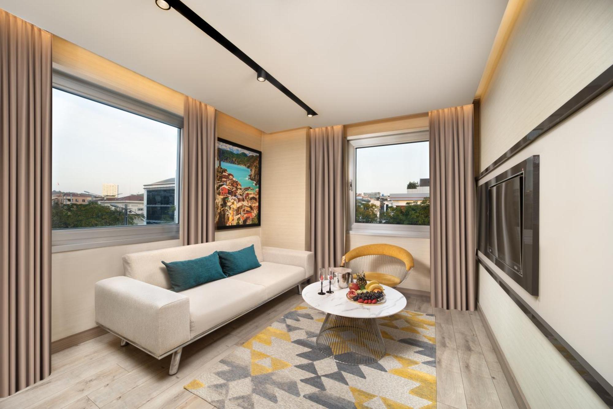 Nish Palace Exlusive Suites Istanbul Exterior photo